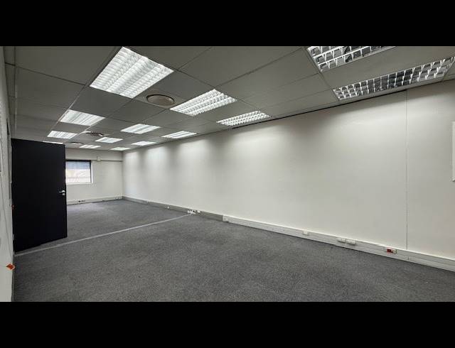 249M² OFFICE TO LET IN UMGENI BUSINESS PARK